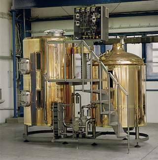 Brewery_4_35hl_Brew_Up_To_21000hl_Beer_Year.jpg